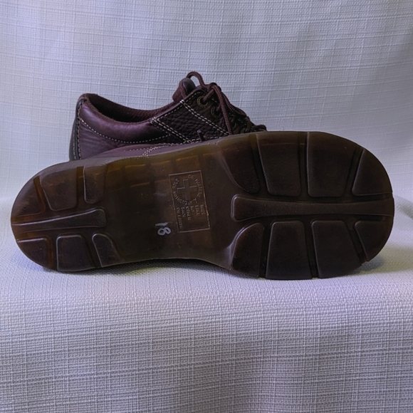 SOLD! Vintage Y2K Daisy Dr. Marten Oxfords - Picture 5 of 15